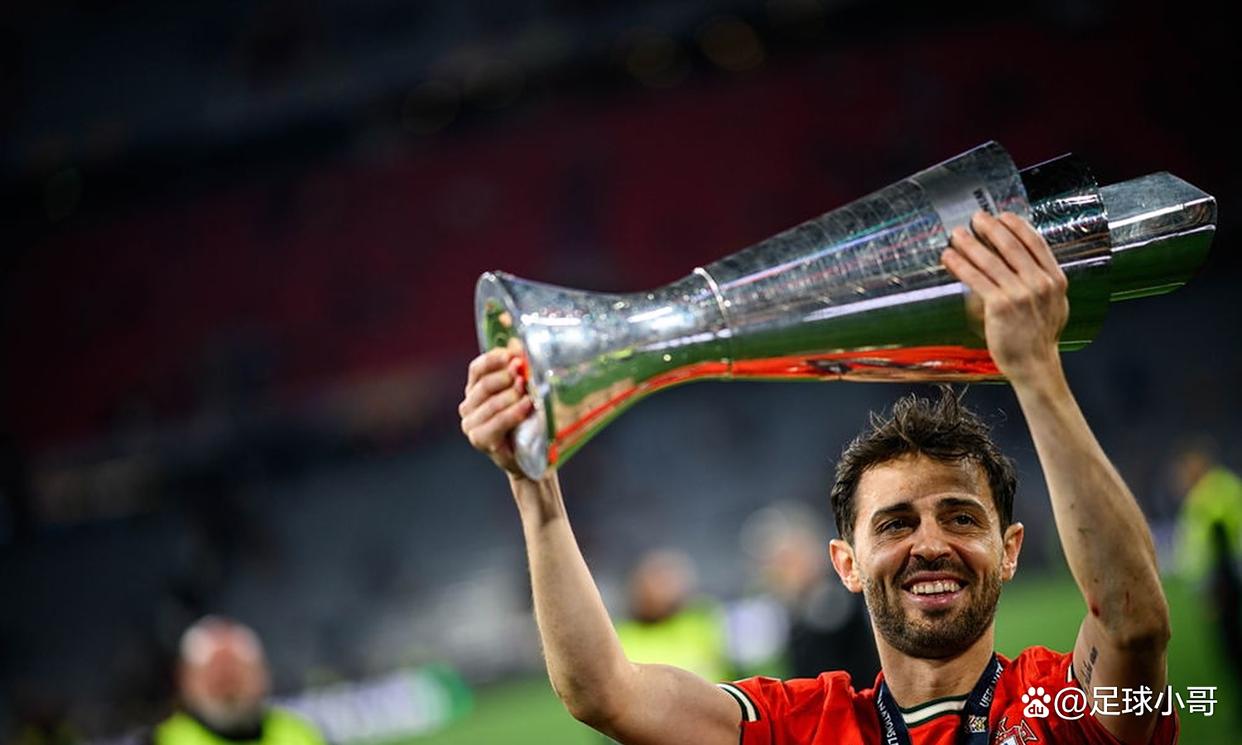 赛前法甲传出新动向，纽卡斯尔再遭质疑，管理层表态——目标明确，更衣室氛围转暖的简单介绍